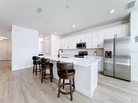 Kitchen - 5734 Cattle Ranch Dr, Saint Cloud, FL 34771 photo 4 of 4