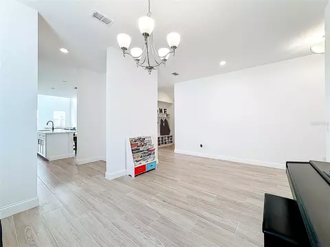 Entry Way - 5734 Cattle Ranch Dr, Saint Cloud, FL 34771 photo 5 of 8