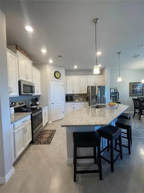 Kitchen - 1848 Terrapin Rd, Ocoee, FL 34761 photo 3 of 9