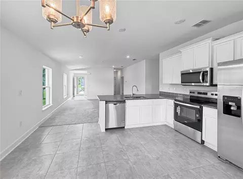 Kitchen - 7625 Bent Tree Loop, Saint Cloud, FL 34773 photo 2 of 2