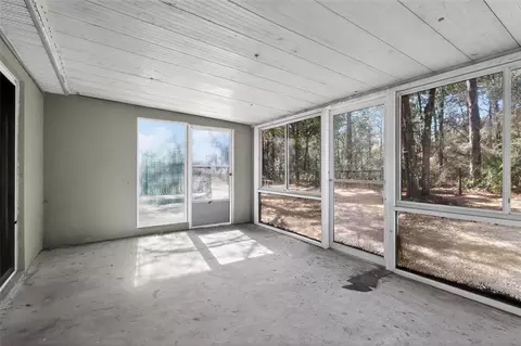 Exterior - 36101 Mattawan Dr, Eustis, FL 32736 photo 3 of 10