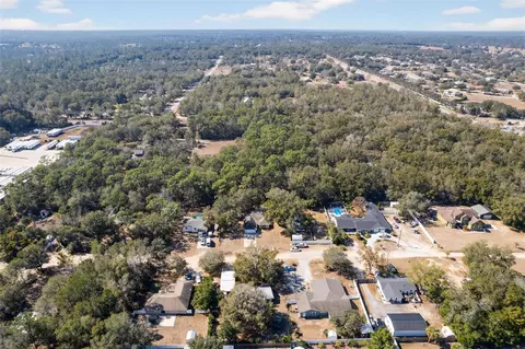 View/Area - 36101 Mattawan Dr, Eustis, FL 32736 photo 6 of 9