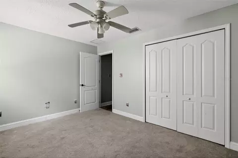 Bedroom - 36101 Mattawan Dr, Eustis, FL 32736 photo 6 of 7