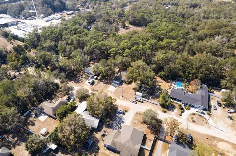 View/Area - 36101 Mattawan Dr, Eustis, FL 32736 photo 4 of 9