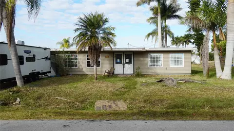 3513 Areca St, Punta Gorda, FL 33950