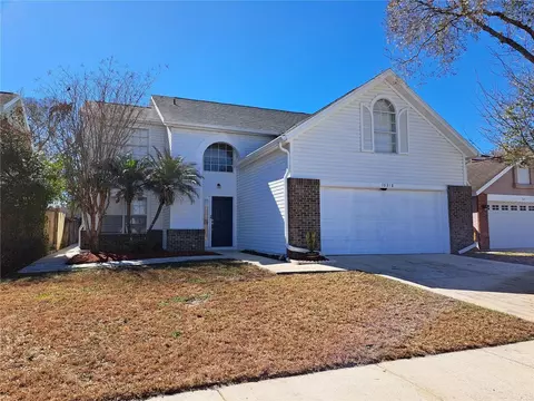 10318 Crystal Point Dr, Orlando, FL 32825