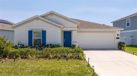 6935 Dilly Lake Ave, Groveland, FL 34736