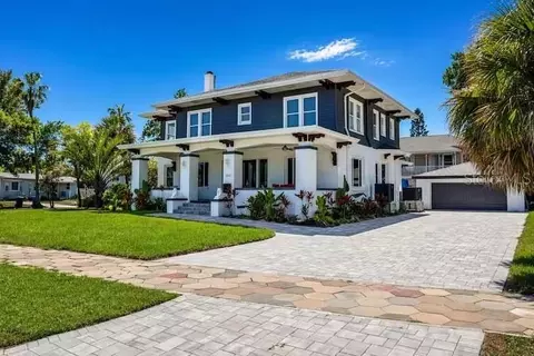 2041 Beach Dr SE, Saint Petersburg, FL 33705