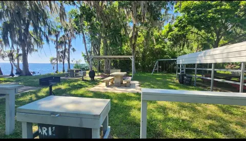 107 S Georgetown Point Rd, Georgetown, FL 32139 photo 10