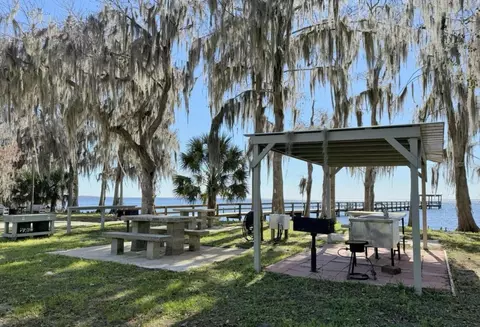 107 S Georgetown Point Rd, Georgetown, FL 32139 photo 6