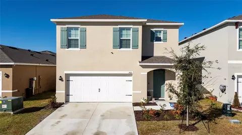 2815 Moulin Rd, Davenport, FL 33837