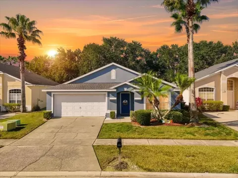 632 Bloomingdale Dr, Davenport, FL 33897