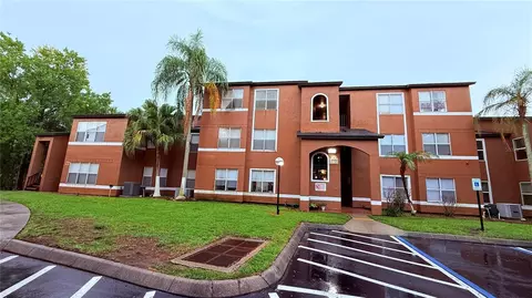 4504 Commander Dr #1821, Orlando, FL 32822