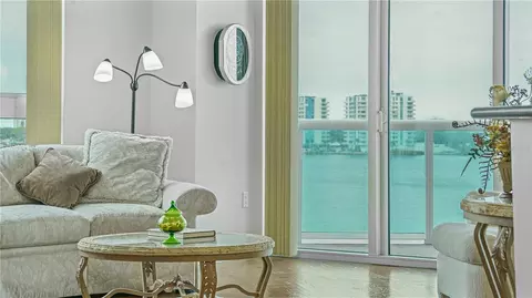 241 Riverside Dr #502, Daytona Beach, FL 32117