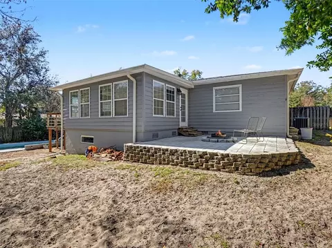 Exterior - 1630 Crestview Dr, Mount Dora, FL 32757 photo 6 of 6