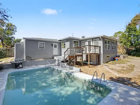 Exterior - 1630 Crestview Dr, Mount Dora, FL 32757 photo 4 of 6