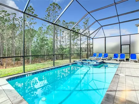 Exterior - 2125 Pine Oak Loop, Davenport, FL 33837 photo 5 of 7