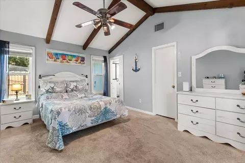 Bedroom - 333 Forest Rd, Mount Dora, FL 32757 photo 1 of 3