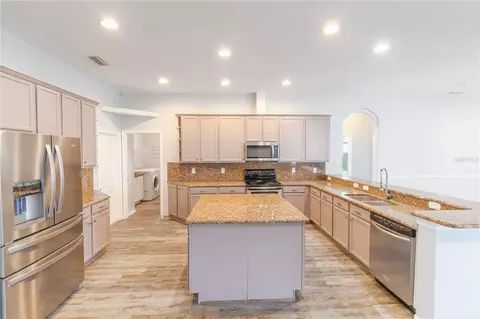 Kitchen - 112 Olympus Dr, Ocoee, FL 34761 photo 2 of 2