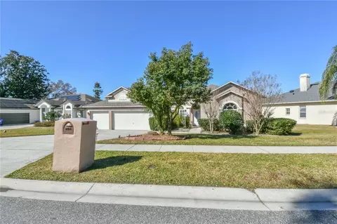 Exterior - 112 Olympus Dr, Ocoee, FL 34761 photo 3 of 9