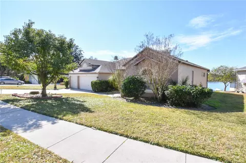 Exterior - 112 Olympus Dr, Ocoee, FL 34761 photo 4 of 9