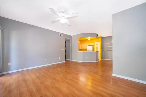 Living - 2015 Erving Cir #201, Ocoee, FL 34761 photo 1 of 7