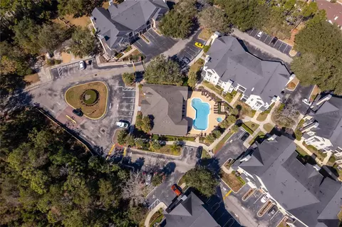 View/Area - 2015 Erving Cir #201, Ocoee, FL 34761 photo 2 of 5