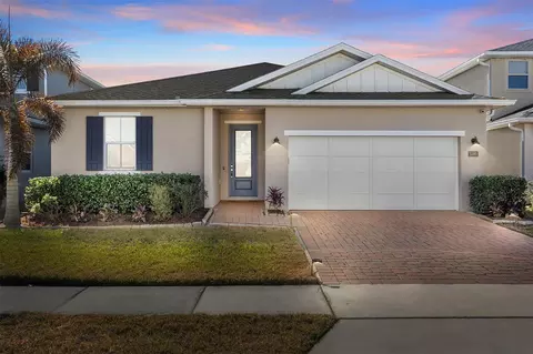 3393 Bluff Oak Ln, Sanford, FL 32771