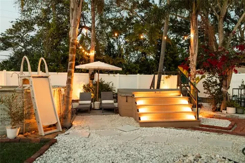 7029 Delta Way, Clearwater, FL 33764