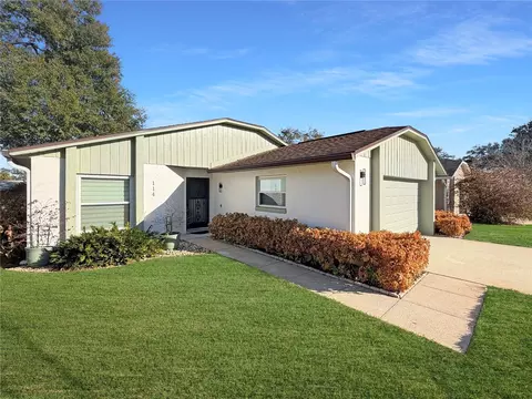 114 Mayfair Ct #114, Sanford, FL 32771