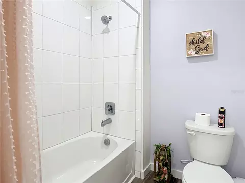 Bath - 4004 Malawi Trl, Saint Cloud, FL 34772 photo 7 of 7