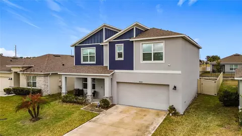 Exterior - 4004 Malawi Trl, Saint Cloud, FL 34772 photo 2 of 5