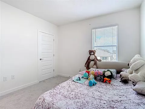 Bedroom - 4004 Malawi Trl, Saint Cloud, FL 34772 photo 7 of 12