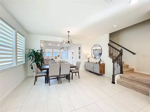 Dining - 10976 Leafshore Loop, Orlando, FL 32829 photo 1 of 8