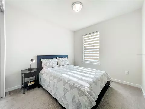 Bedroom - 10976 Leafshore Loop, Orlando, FL 32829 photo 3 of 7