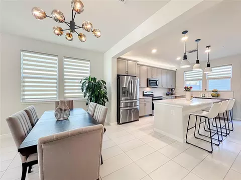 Dining - 10976 Leafshore Loop, Orlando, FL 32829 photo 7 of 8
