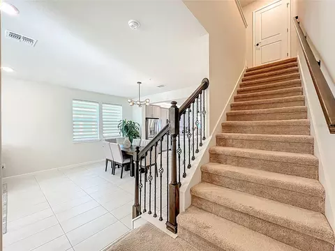 Entry Way - 10976 Leafshore Loop, Orlando, FL 32829 photo 6 of 9