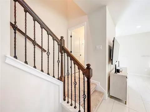 Entry Way - 10976 Leafshore Loop, Orlando, FL 32829 photo 5 of 9
