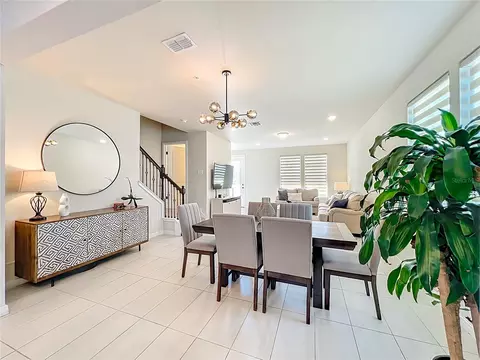 Dining - 10976 Leafshore Loop, Orlando, FL 32829 photo 4 of 8