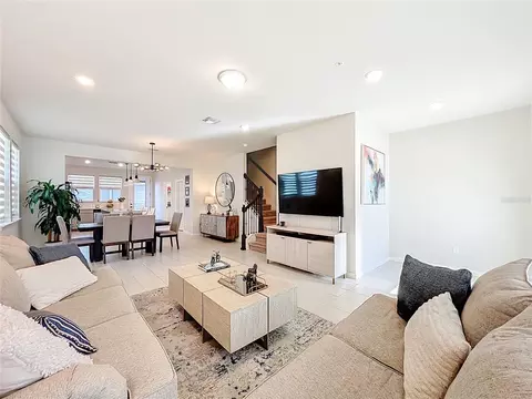 Living - 10976 Leafshore Loop, Orlando, FL 32829 photo 1 of 6
