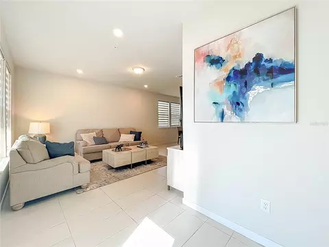 Entry Way - 10976 Leafshore Loop, Orlando, FL 32829 photo 2 of 9