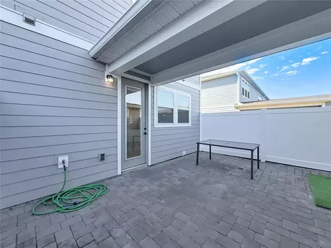 Exterior - 10976 Leafshore Loop, Orlando, FL 32829 photo 9 of 15