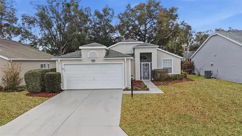 5432 Astor St, Leesburg, FL 34748
