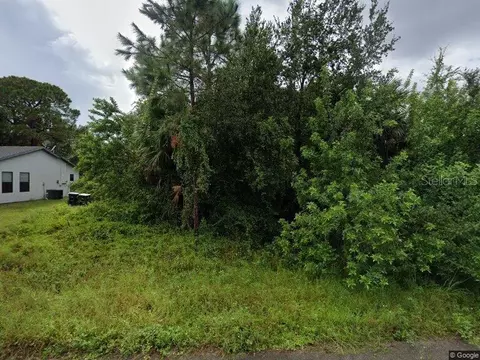 450 Carolina Ave NW, Palm Bay, FL 32907