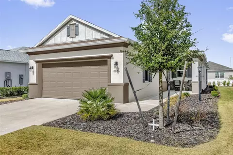 Exterior - 8806 SW 79th Loop, Ocala, FL 34481 photo 5 of 9