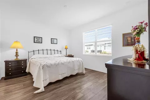 Bedroom - 8806 SW 79th Loop, Ocala, FL 34481 photo 3 of 4