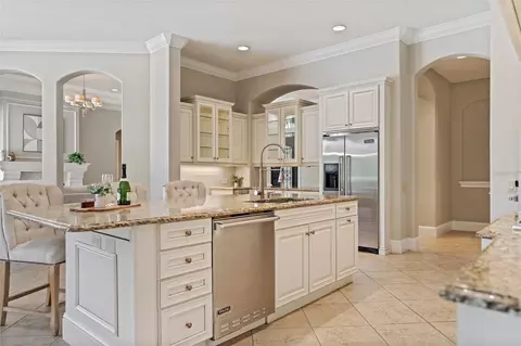 Kitchen - 6560 Lake Burden View Dr, Windermere, FL 34786 photo 5 of 5