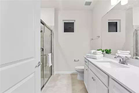 Bath - 16000 Sandy Cliffs Dr, Clermont, FL 34714 photo 3 of 7