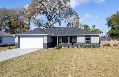 781 NE 130th Ter, Silver Springs, FL 34488
