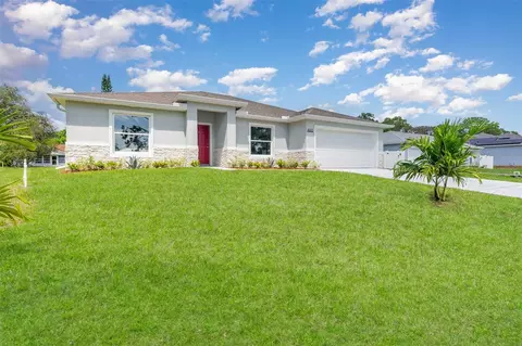 466 Tunis Rd SW, Palm Bay, FL 32908